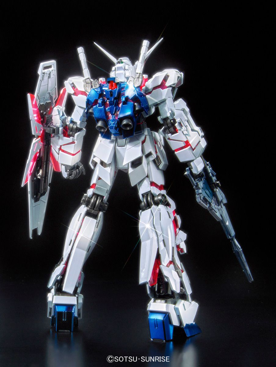 1/100 MG RX-0 Unicorn Gundam (Red or Green Frame Twin Frame Edition) Titanium Finish - Image 12