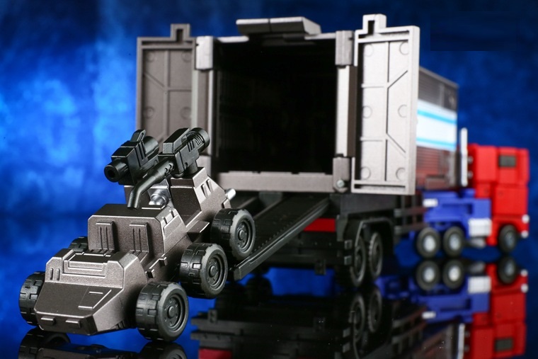 Optimus Prime Pocket War Full version - Image 4
