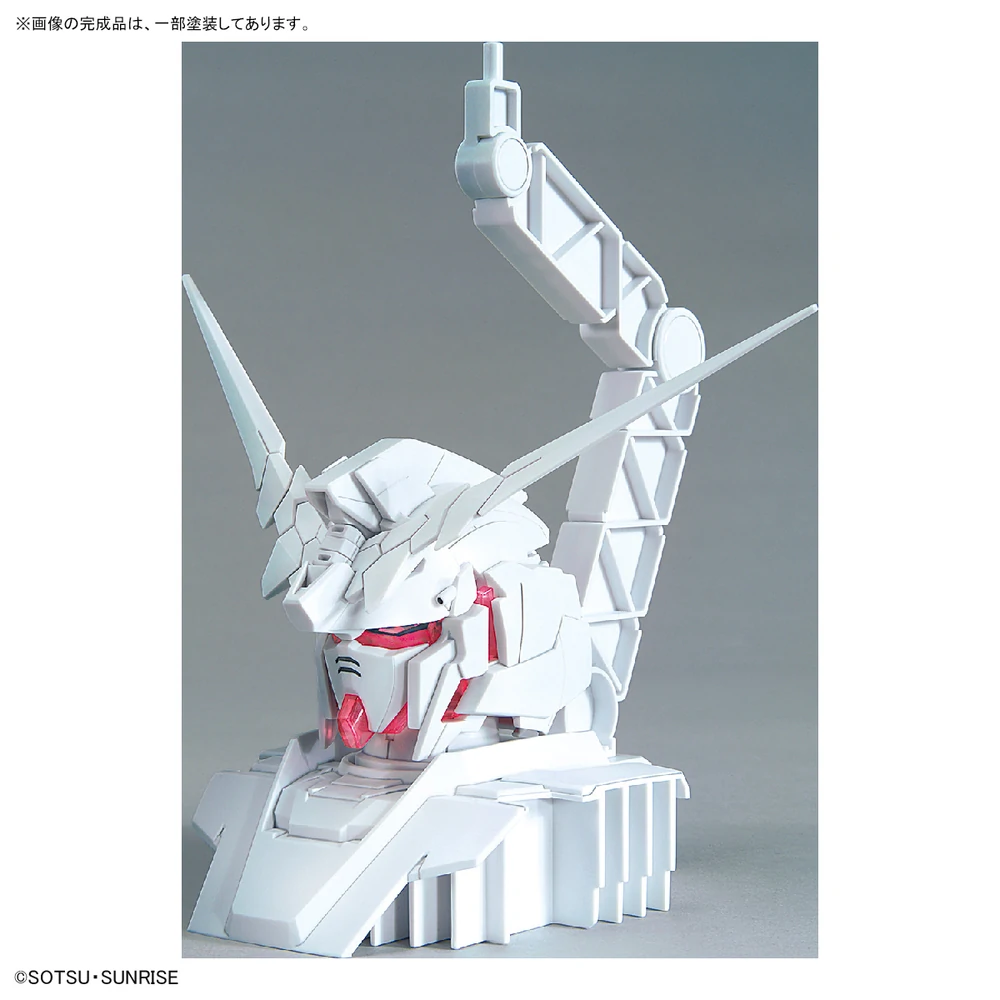 P-Bandai: 1/48 Unicorn Gundam Head Display Base (Psycho-Frame Color Variation Ver.) & Unicorn Gundam 02 Banshee Head Display Base Set - Image 9
