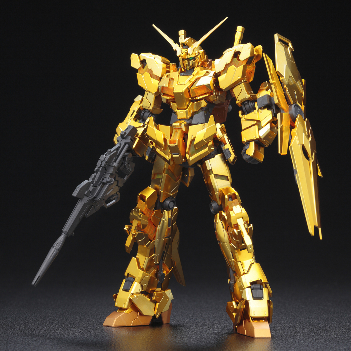 Gundam Base Limited: 1/144 RG Unicorn Gundam [Gold Coating]