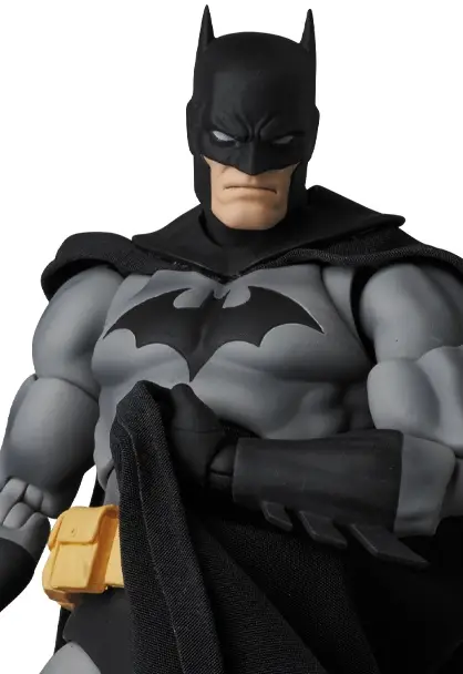 Mafex Batman Hush Black Ver. - Image 4